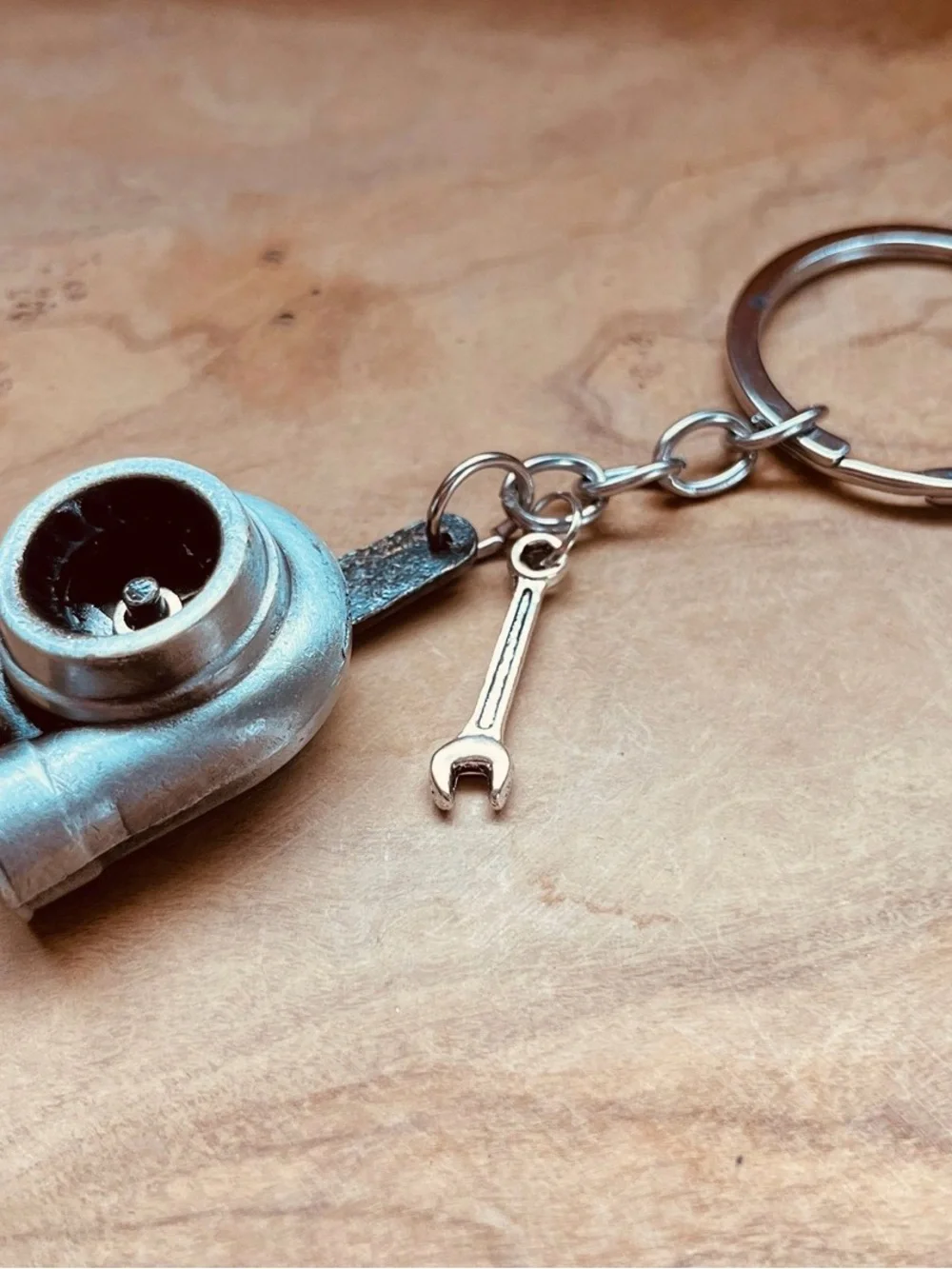 Turbo Keychain, Turbo with Wrench, Keyring, Metal Turbo, Functional, Muscle Cars